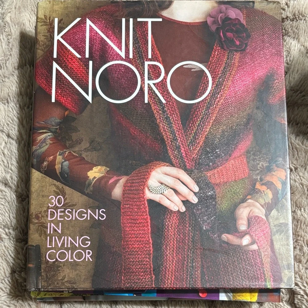 Noro Knit Book with Red and Pink Designs (knitting book) 30 patterns - Picture 1 of 1